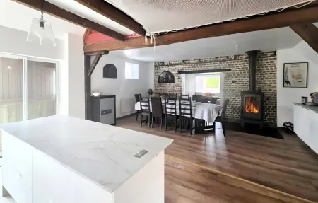 Maison 5 chambres avec piscine privée à Charonville : photo 5