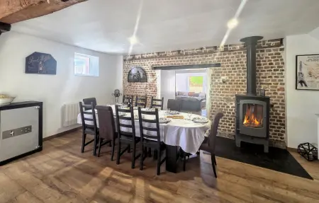 Maison 5 chambres avec piscine privée à Charonville : photo 16