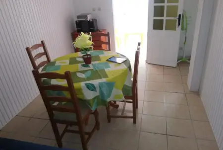 Appartement 70 m² climatisé avec terrasse et parking à Sainte-Marie : photo 3
