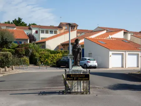 Port Saint-Jacques - Appartement vue mer et piscine : photo 27