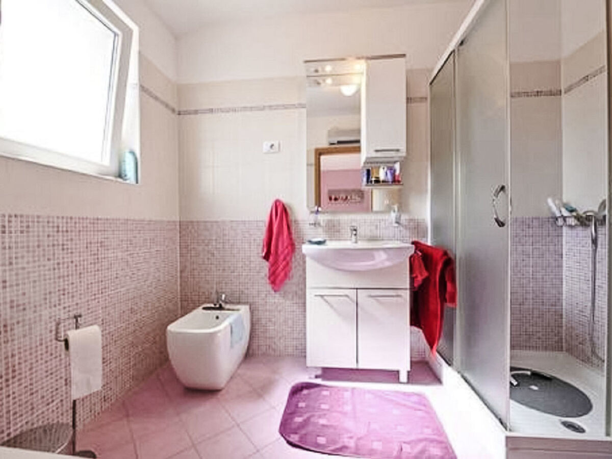 Villa Carina avec piscine privée à Poreč - Photo 11