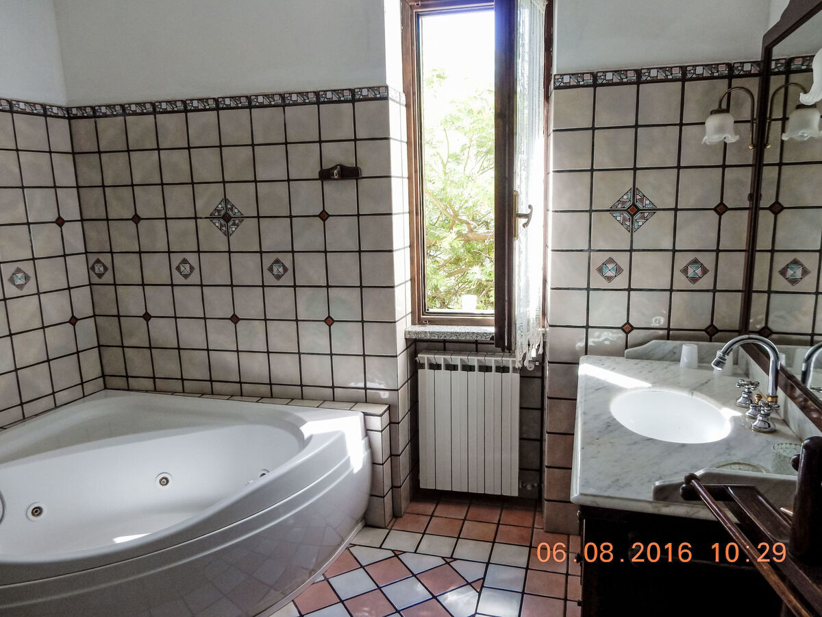 Maison rustique Testico avec jardin, terrasse et vue montagne - Photo 11