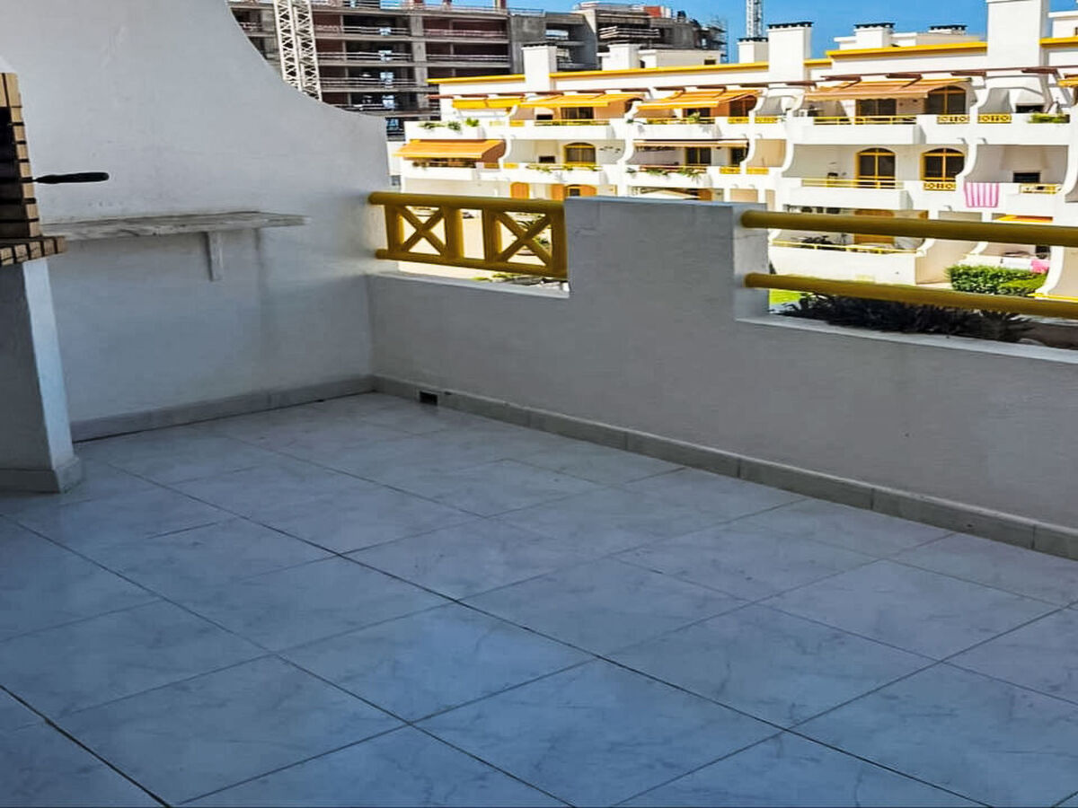 Appartement 2 chambres vue piscine à Quarteira - Photo 19