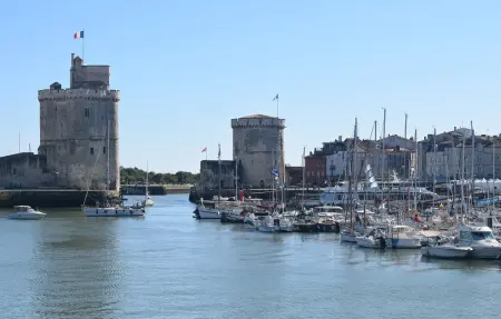 Maisonnette pierre et poutres à La Rochelle : photo 13