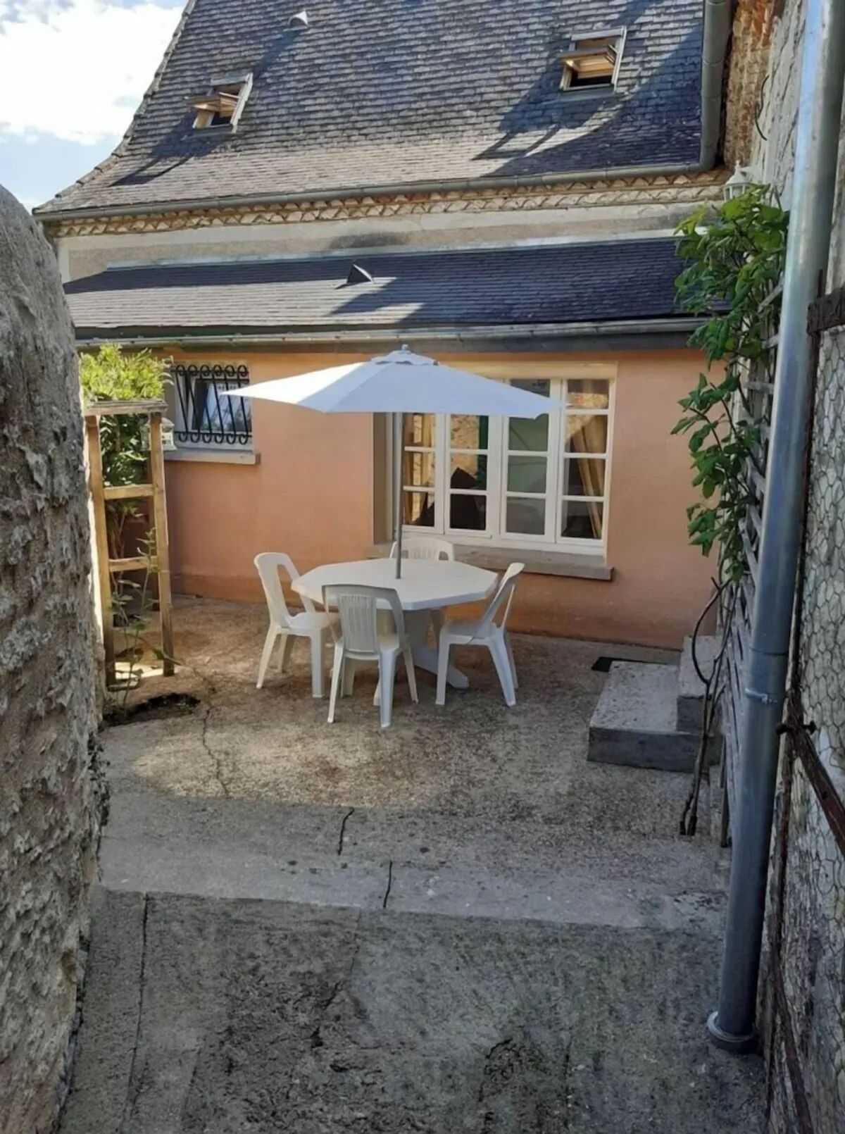 Maison 6 personnes avec terrasse et jardin clos - Photo 8