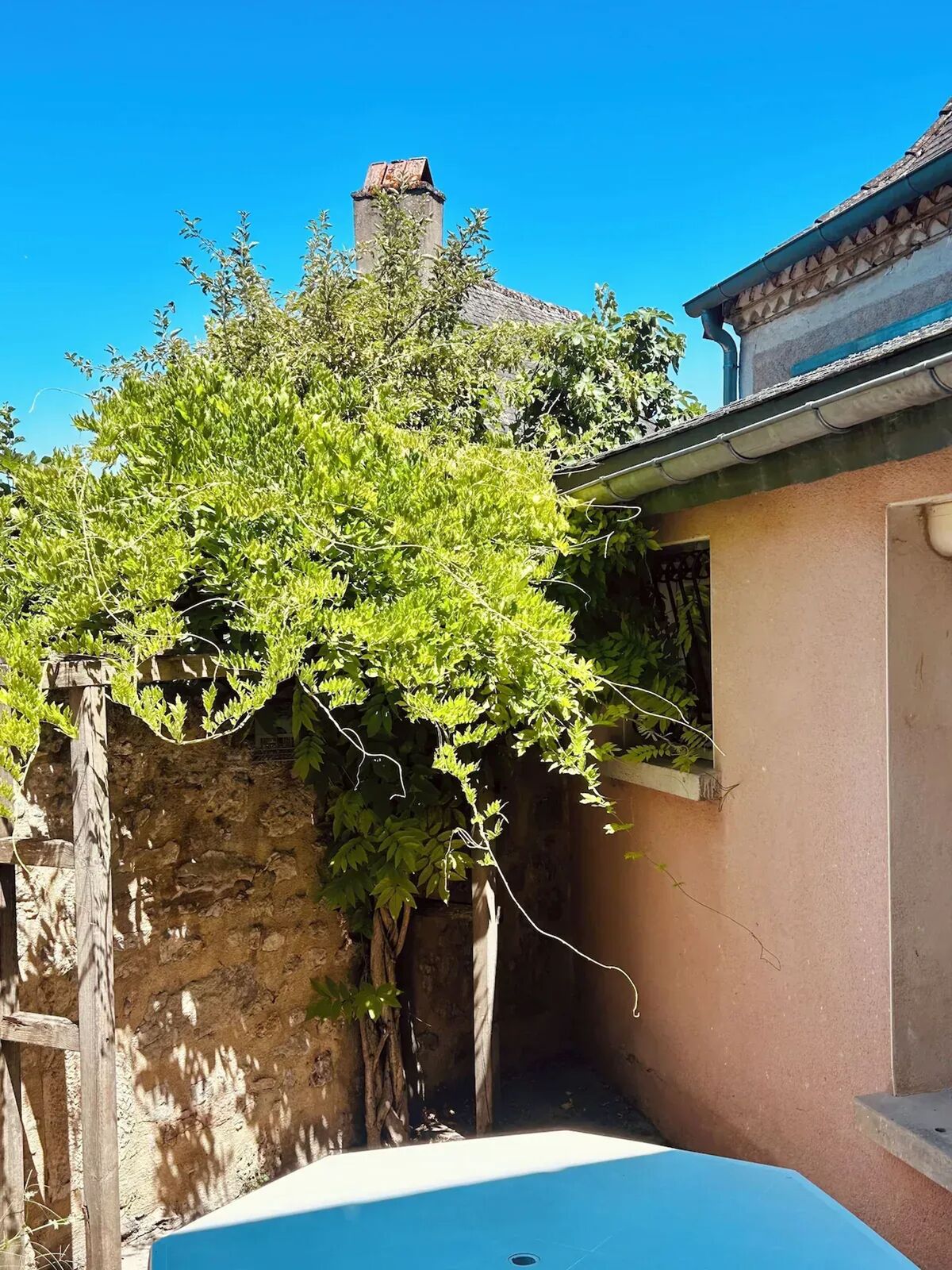 Maison 6 personnes avec terrasse et jardin clos - Photo 11