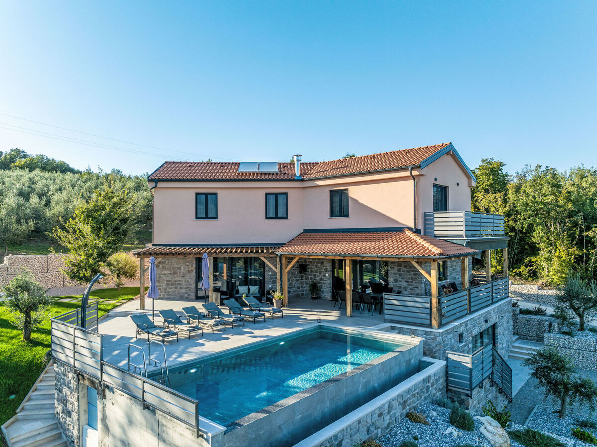 Villa Dominika à Motovun : 8 pers, piscine, vue montagnes - Photo 26