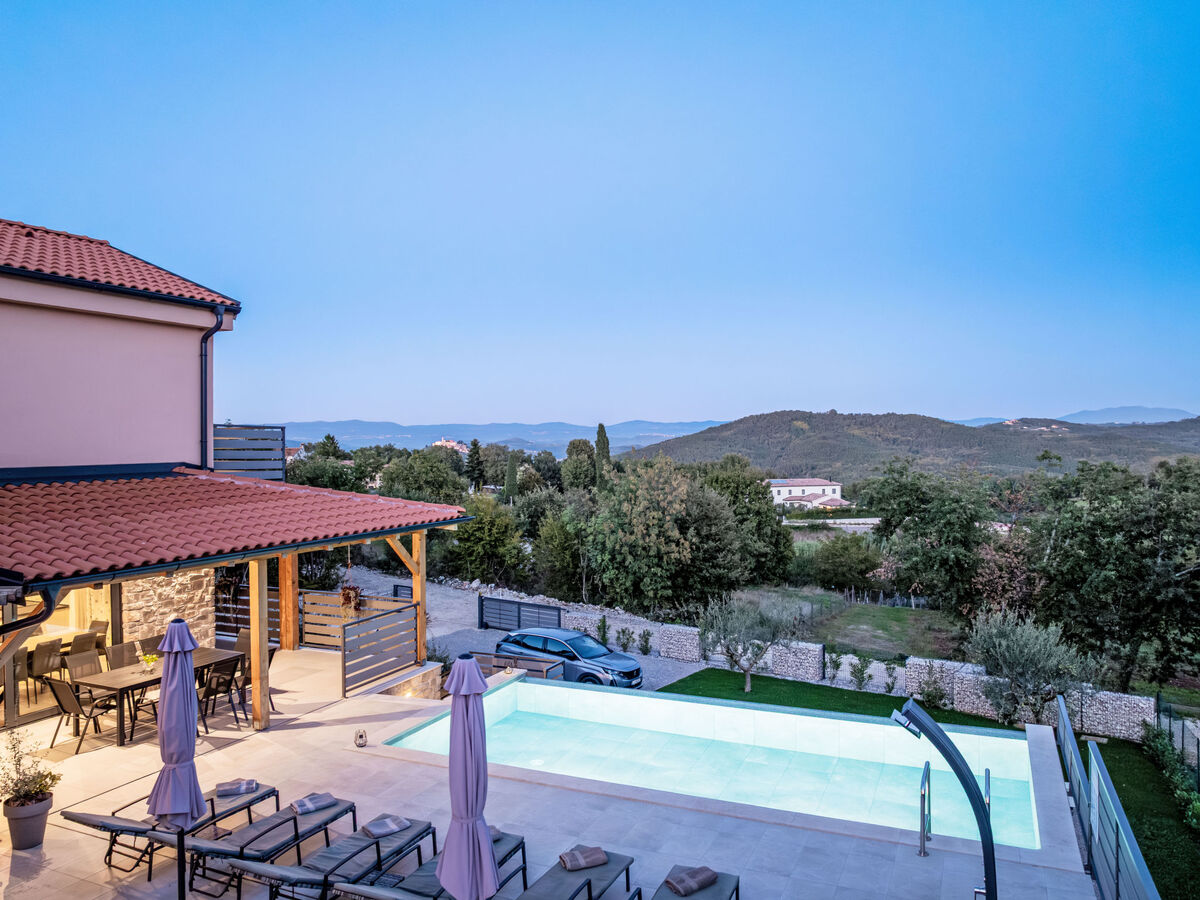 Villa Dominika à Motovun : 8 pers, piscine, vue montagnes - Photo 30