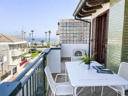 Dimora del Mare 3 - Apt 3p, balcon mer à Roseto : photo 11