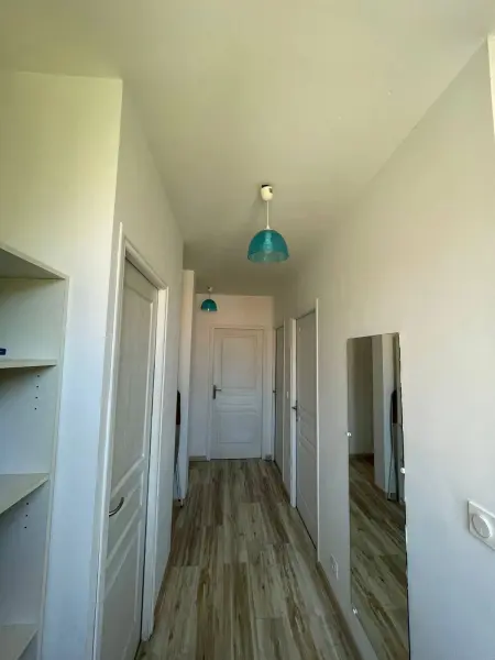 Appartement 80 m² vue mer, terrasse et jardin à Calvi : photo 7
