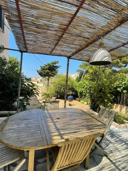 Appartement 80 m² vue mer, terrasse et jardin à Calvi : photo 9
