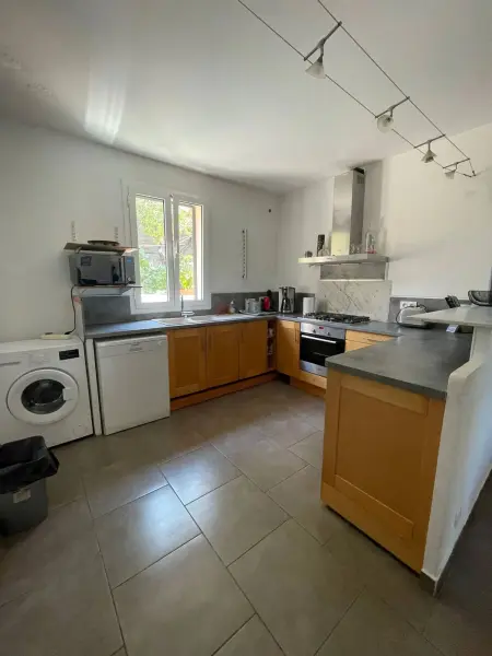 Appartement 80 m² vue mer, terrasse et jardin à Calvi : photo 13