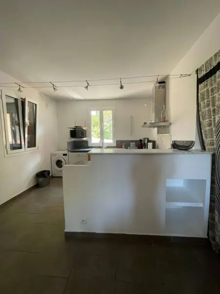 Appartement 80 m² vue mer, terrasse et jardin à Calvi : photo 14