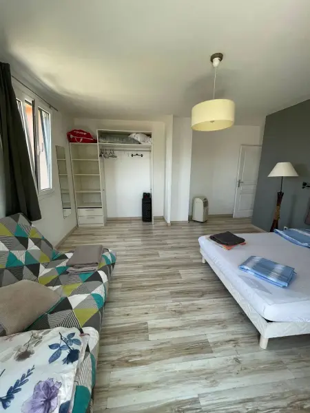 Appartement 80 m² vue mer, terrasse et jardin à Calvi : photo 19