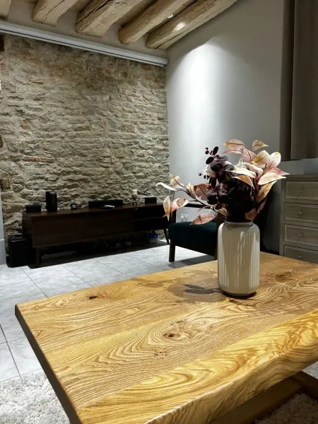 Maison avec jardin clos et cheminée à Serre-les-Moulières : photo 12
