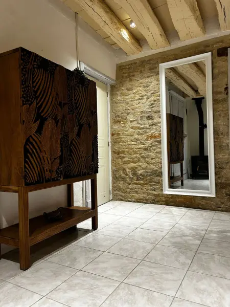 Maison avec jardin clos et cheminée à Serre-les-Moulières : photo 13