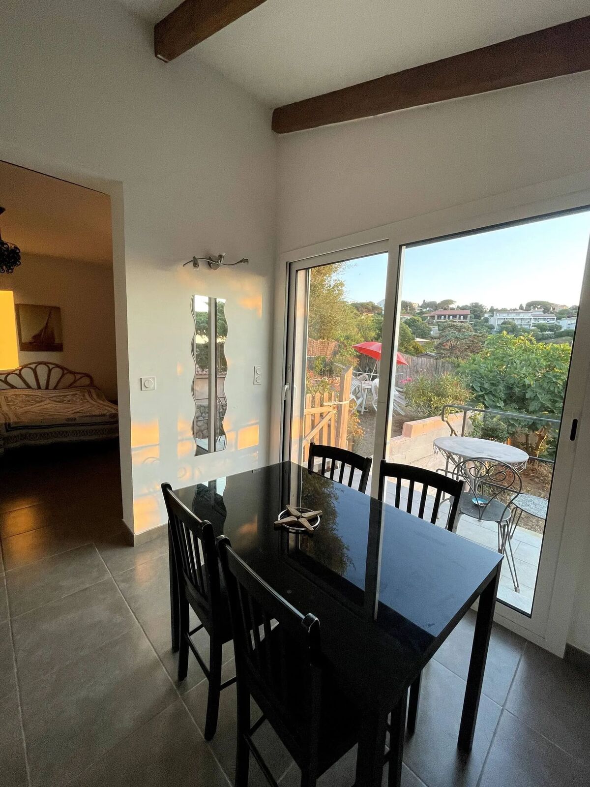 Studio 30 m² Calvi : terrasse, jardin et accès plage - Photo 2