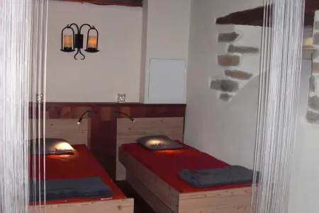 Gîte Pfaffenheim : 6 pers., piscine, sauna et salle de jeux : photo 21