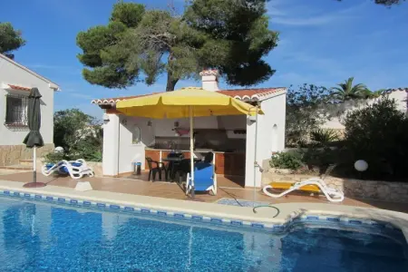 Villa avec piscine et cuisine d'été à Jávea : photo 2