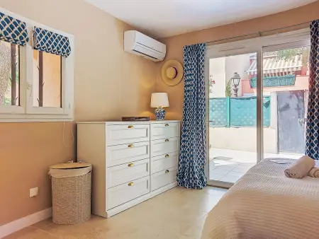 Appartement 2 pièces rénové à Grimaud, vue mer : photo 12