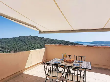 Appartement 2 pièces rénové à Grimaud, vue mer : photo 18