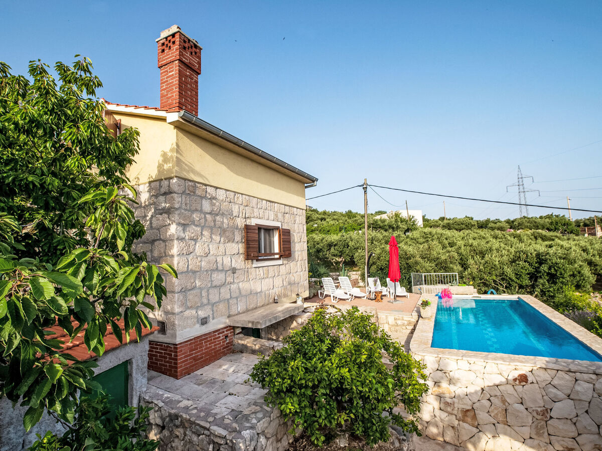 Hill Pool – Maison 5 pers. piscine privée Kaštel Kambelovac - Photo 3