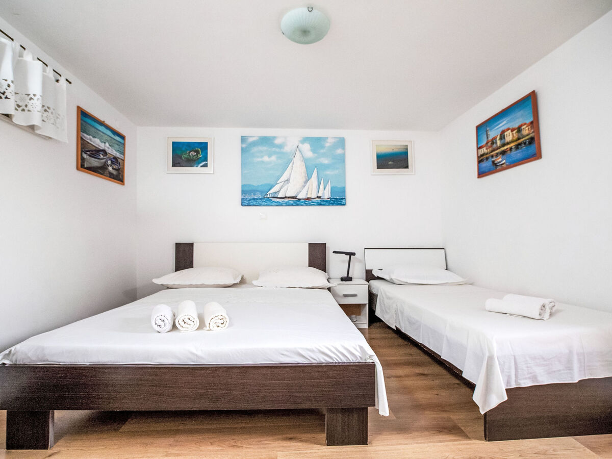 Hill Pool – Maison 5 pers. piscine privée Kaštel Kambelovac - Photo 10