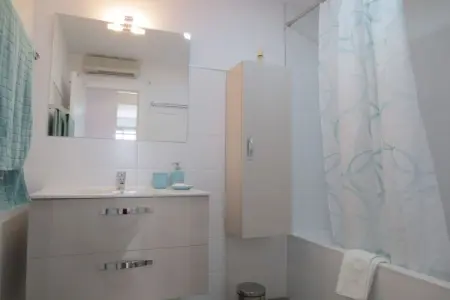 127800, Appartement de vacances avec 2 chambres - Photo 9