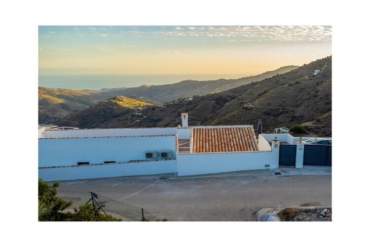 Villa andalouse Cómpeta, piscine eau salée et vue mer - Photo 36