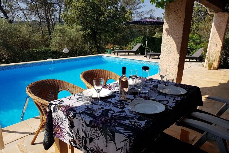 Maison Les Oliverons à Carcès, piscine et terrasse - Photo 3
