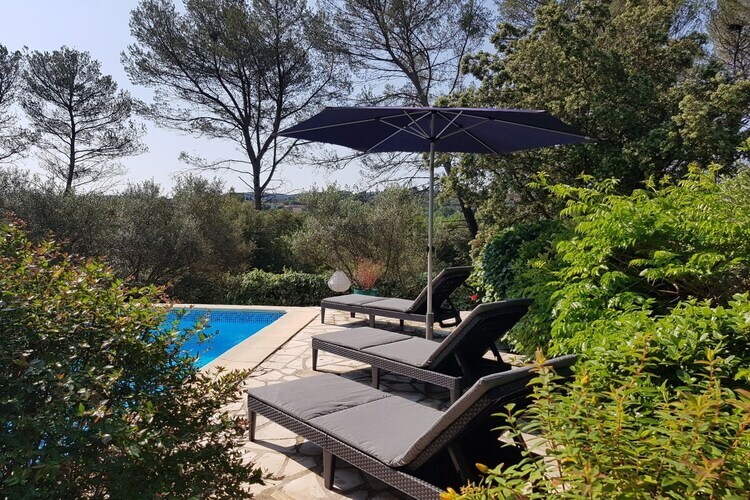 Maison Les Oliverons à Carcès, piscine et terrasse - Photo 4