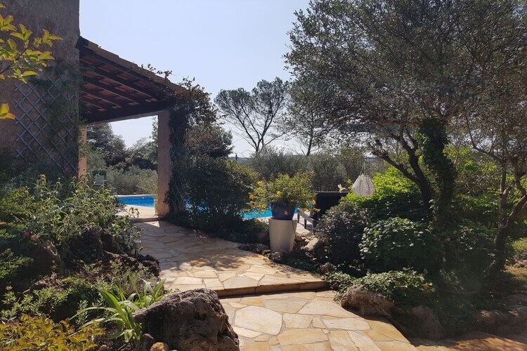 Maison Les Oliverons à Carcès, piscine et terrasse - Photo 7