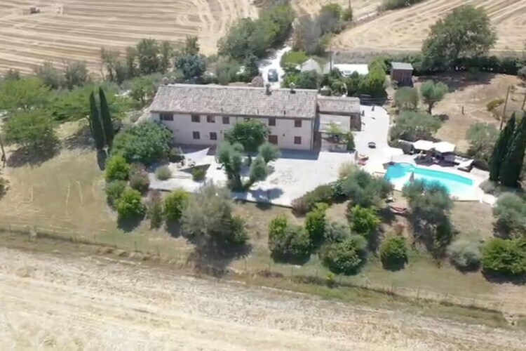 Maison 7 chambres San Costanzo, divisible en 3 logements - Photo 1