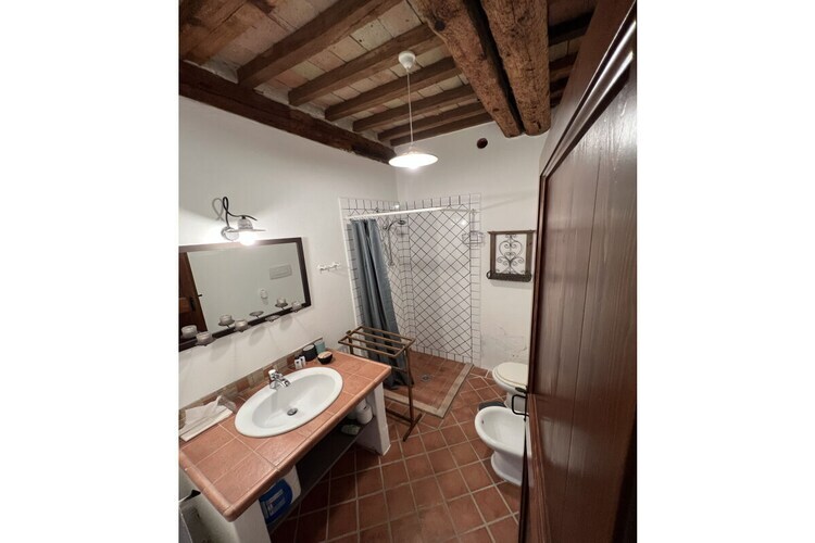 Maison 7 chambres San Costanzo, divisible en 3 logements - Photo 30