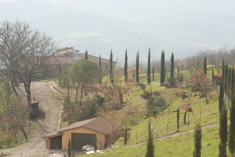 Casa Fantone, villa 5 chambres avec piscine à Poppi - Photo 8