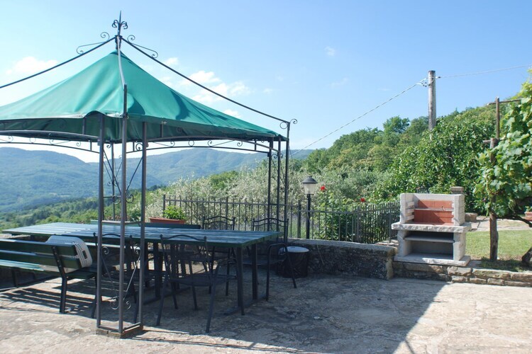 Casa Fantone, villa 5 chambres avec piscine à Poppi - Photo 13