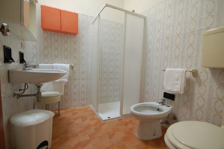 Chalet 6 pers. à Lido di Pomposa avec piscine et service plage - Photo 14