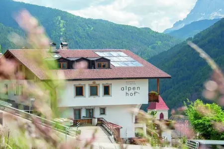 Maison vue Dolomites avec sauna à Brixen : photo 3