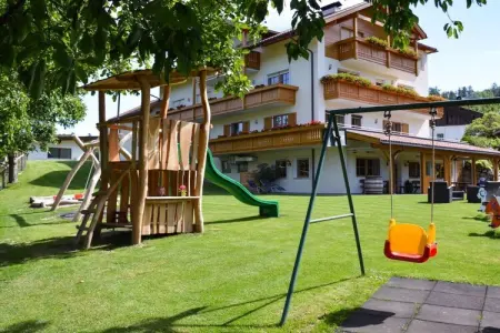 591816, Appartement de vacances avec 1 chambre : photo 14
