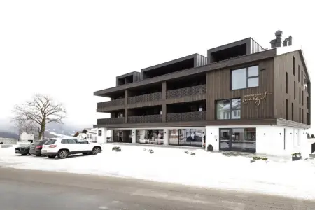 785806, Appartement à Meransen avec piscine : photo 3