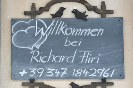 Gronda, appartement alpin avec 2 balcons à Graun : photo 11