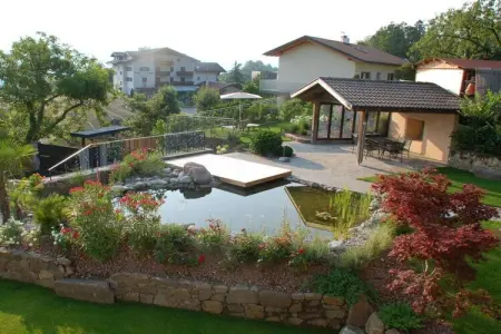 Maison Viola à Völlan : 6 personnes, jardin clos : photo 10
