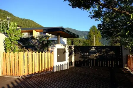 Maison Viola à Völlan : 6 personnes, jardin clos : photo 11