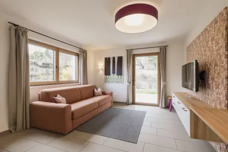 Maison Viola à Völlan : 6 personnes, jardin clos : photo 13