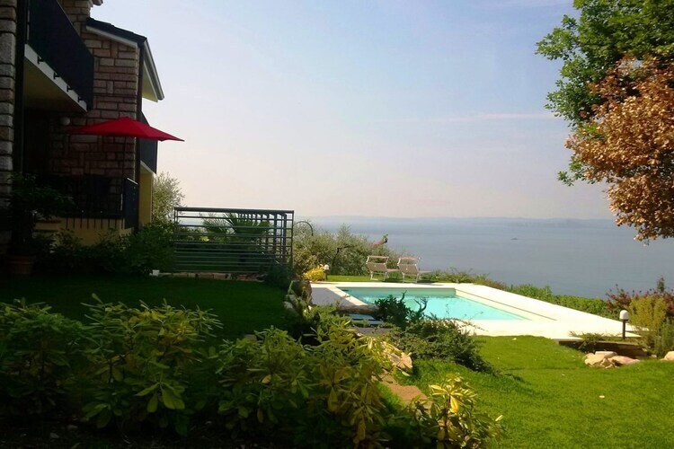 Appartement 2 pièces avec piscine et vue lac de Garde - Photo 3