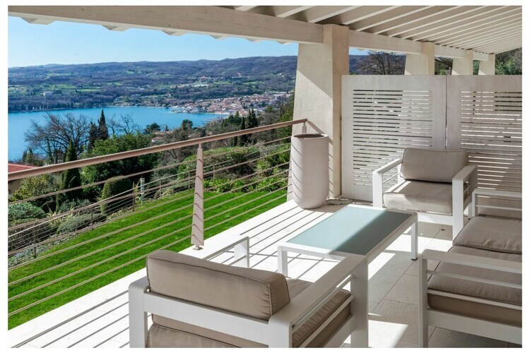 Maison moderne 40 m² avec 2 balcons à Salò - Photo 2