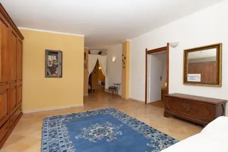 Maison 5 chambres à 100m de la plage, Quartu Sant'Elena : photo 8