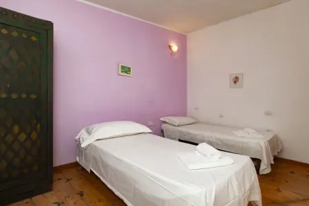 Maison 5 chambres à 100m de la plage, Quartu Sant'Elena : photo 14