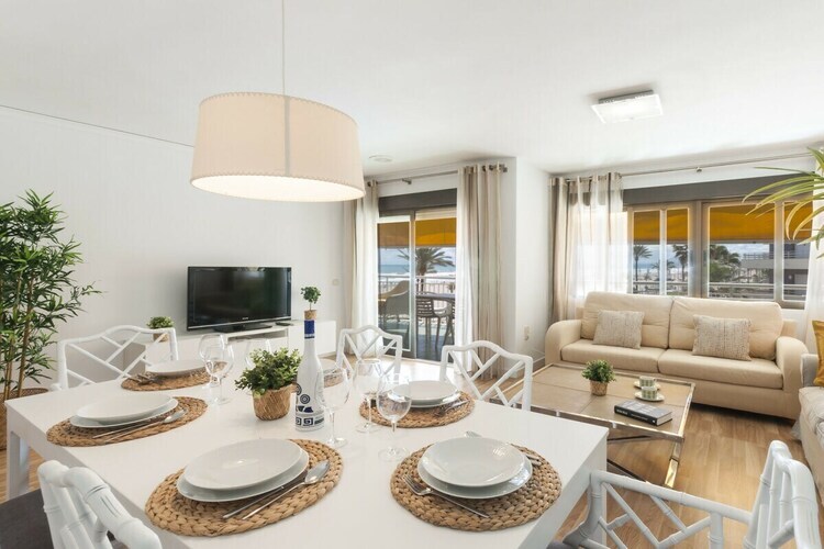 Maison 6 personnes avec piscine à 5m de la plage - Photo 6