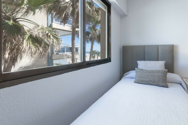 Maison 6 personnes avec piscine à 5m de la plage - Photo 16